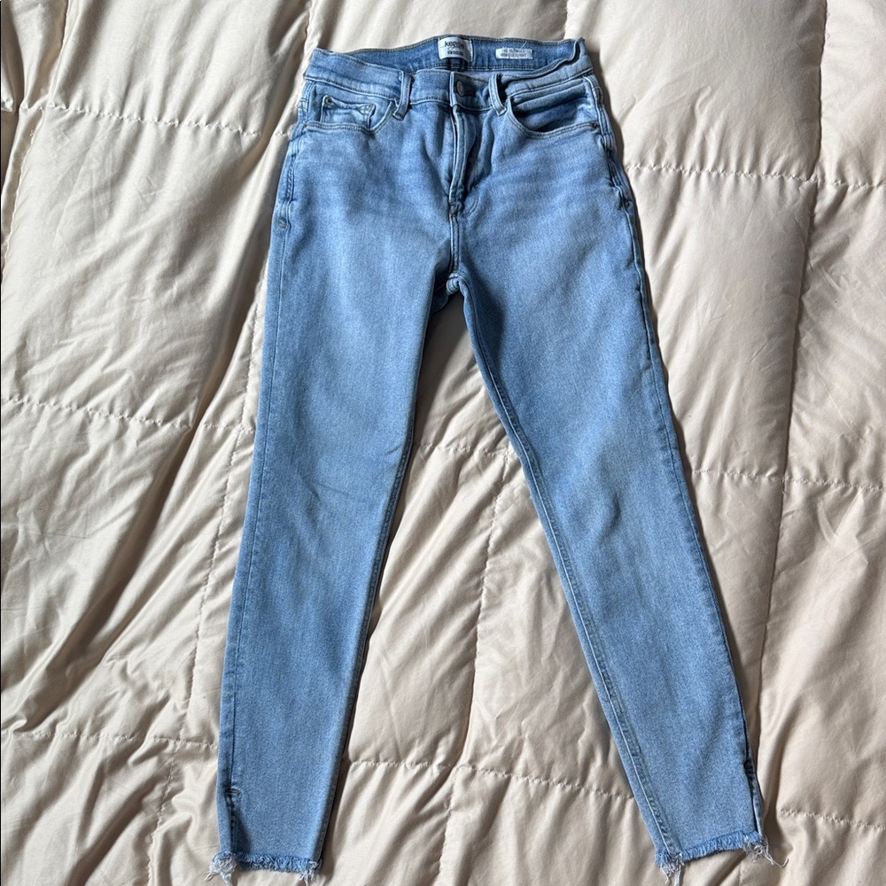 Kensie Vintage Luxe- The Ultimate High Rise Skinny Jeans